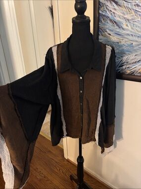 POL Black Brown Oversized Batwing Sleeves Button Up L